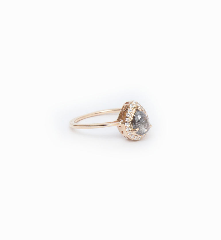Grey Diamond Pear Rosette Ring: Angle