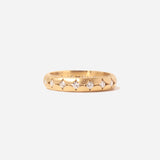 4 mm Scallop Band with White Diamonds