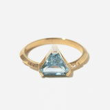 The Ijsberg Solitaire Ring